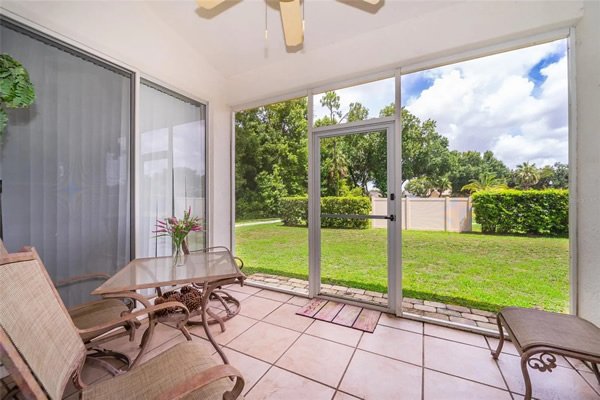 Lanai (Screened Area)